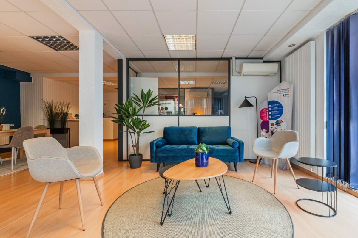 Aménagement et décoration d'une agence d'assurance à Strasbourg