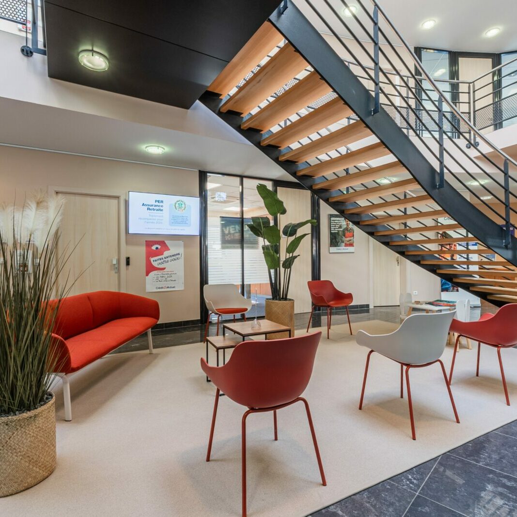 Agencement et décoration d'une salle d'attente à Strasbourg.