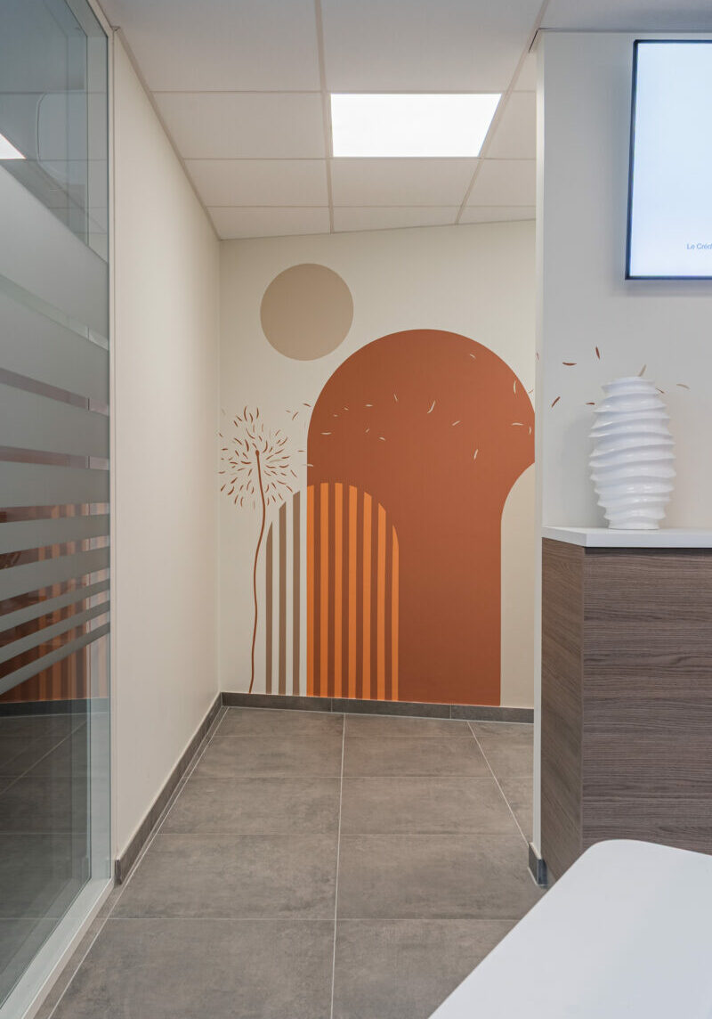 Agencement et décoration d’une salle d’attente Strasbourg credit mutuel