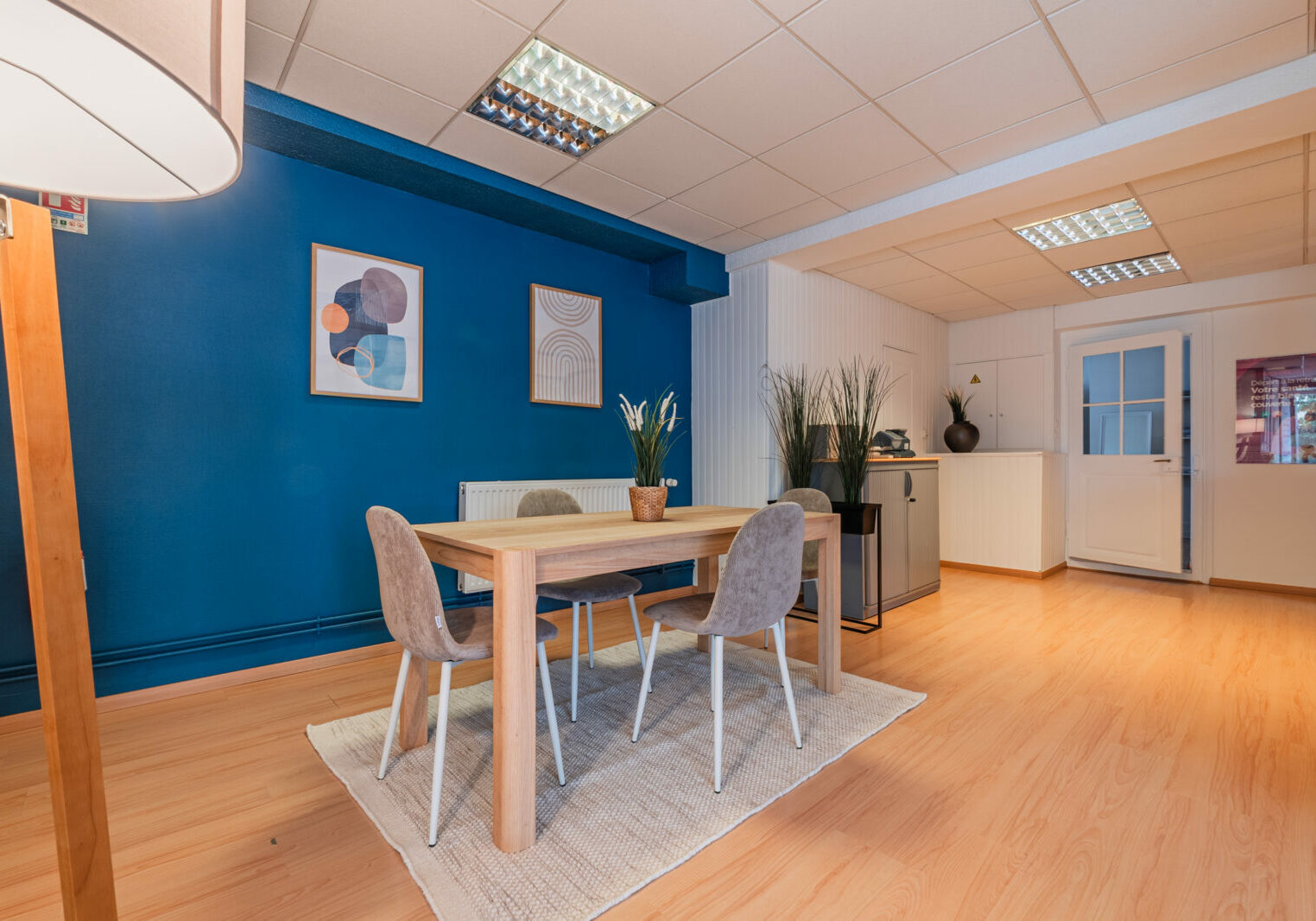 Aménagement et décoration d'une agence d'assurance à Strasbourg
