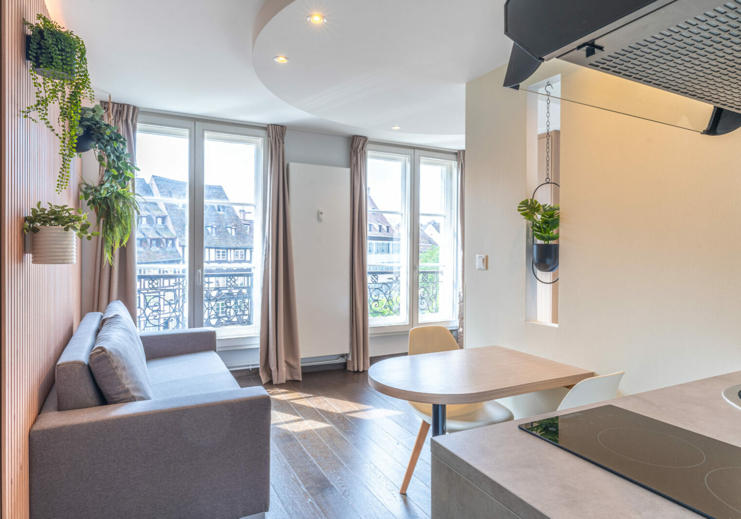 Décoration d'un Airbnb à Strasbourg par une décoratrice d'intérieur.