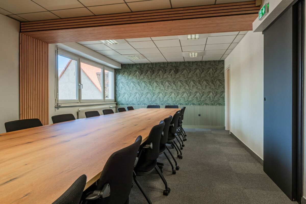 Projet déco et aménagement d'une salle de réunion à Strasbourg
